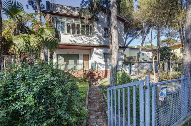 Semi-detached house for sale in Lignano Sabbiadoro