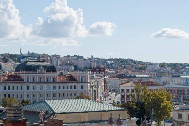 Apartment for sale in Trieste