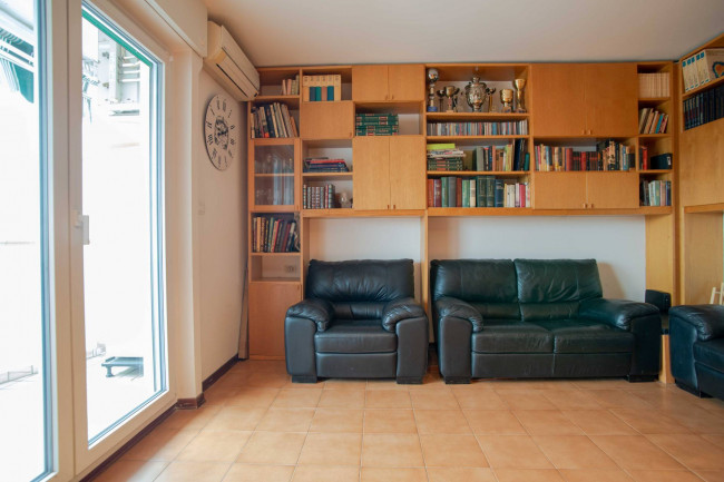 Appartamento in vendita a Trieste