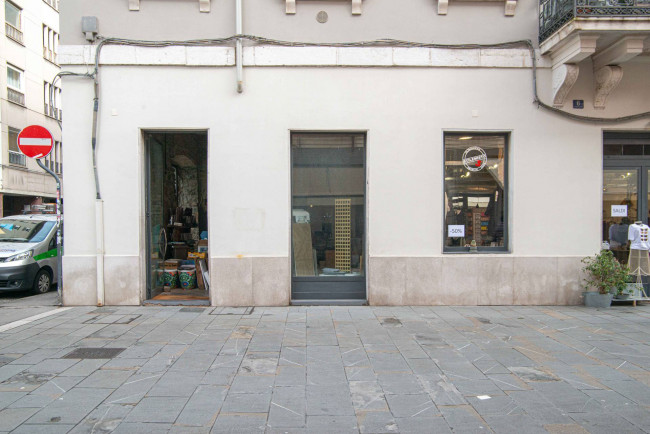 3 Schaufenster zu verkauf in Trieste