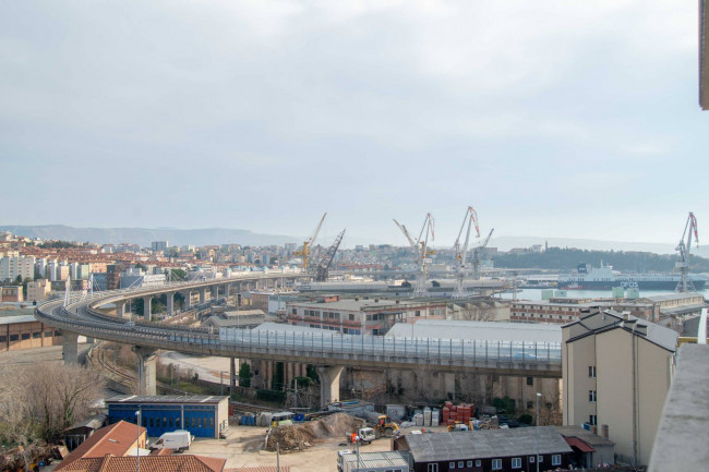 Appartamento in vendita a Trieste