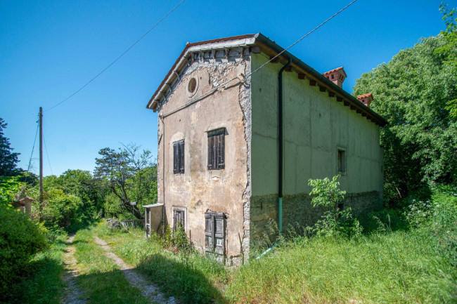 Single House for sale in Duino-Aurisina