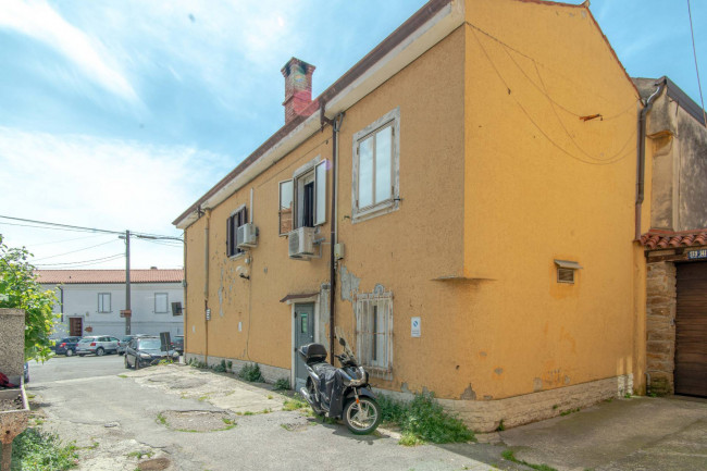 Porzione di casa in vendita a Trieste