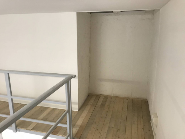 Lagerraum zu mieten in Trieste