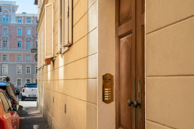 Wohnung zu verkauf in Trieste