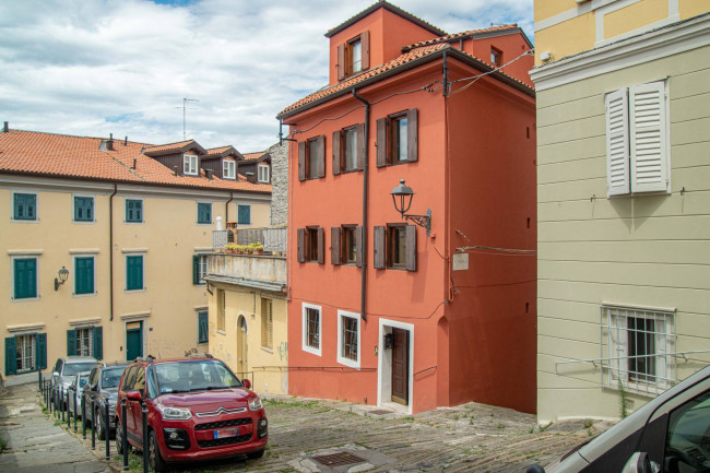 Appartamento in vendita a Trieste