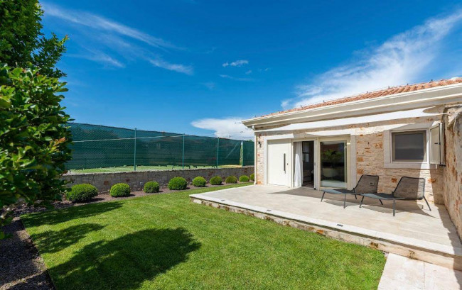Villa in vendita a Porec