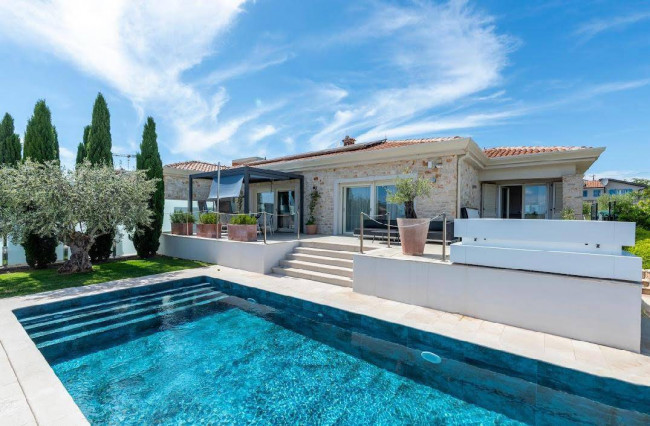 Villa in vendita a Porec
