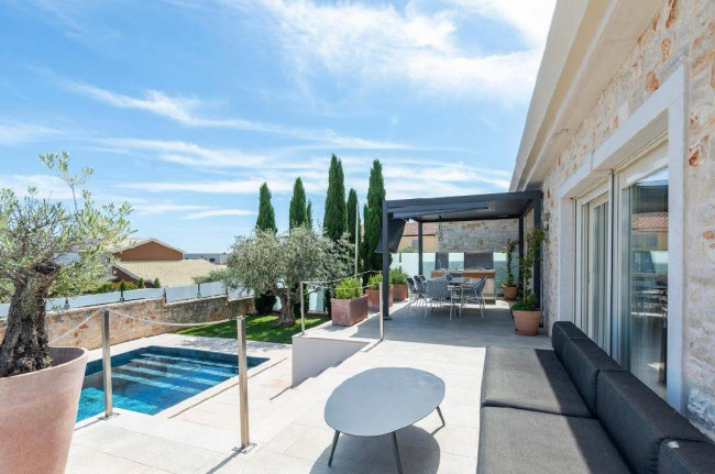Villa in vendita a Porec