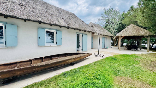 Villa in affitto a Grado