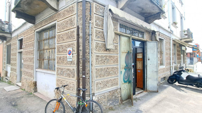 Locale commerciale a Pavia