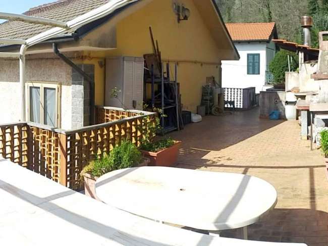 Villa in vendita a San Giovanni, Stella (SV)