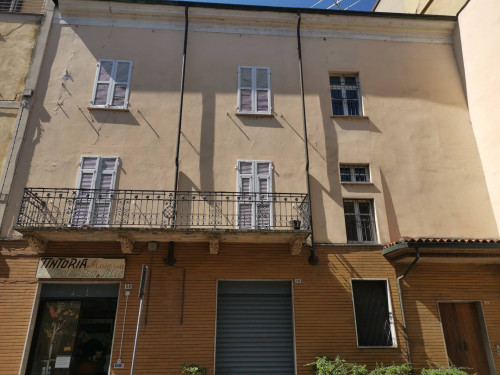 Casa terra/tetto in vendita a Tortona