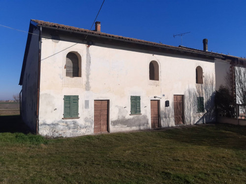 Casa singola in vendita a Alessandria