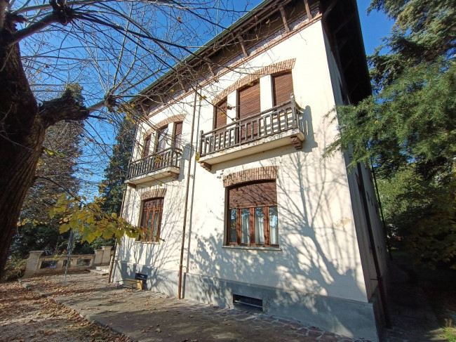 Villa in vendita a Tortona