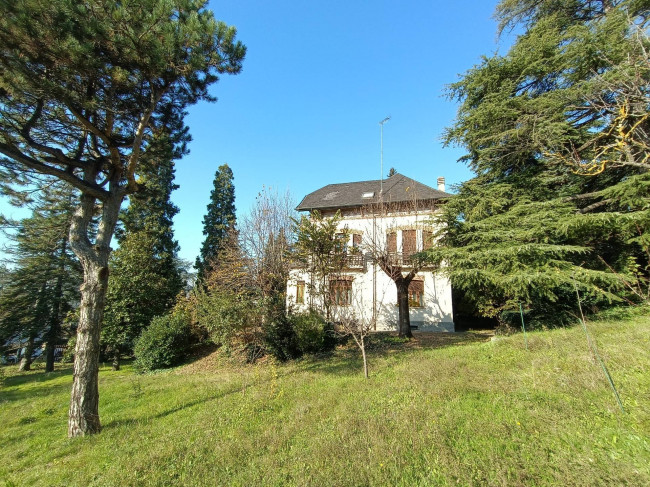 Villa in vendita a Tortona