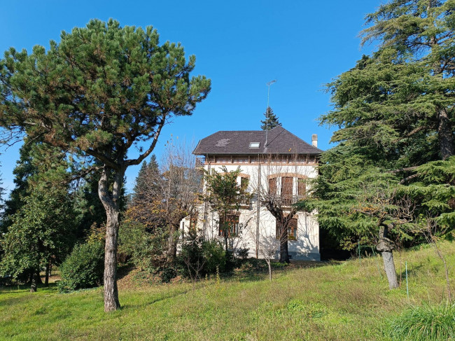 Villa in vendita a Tortona