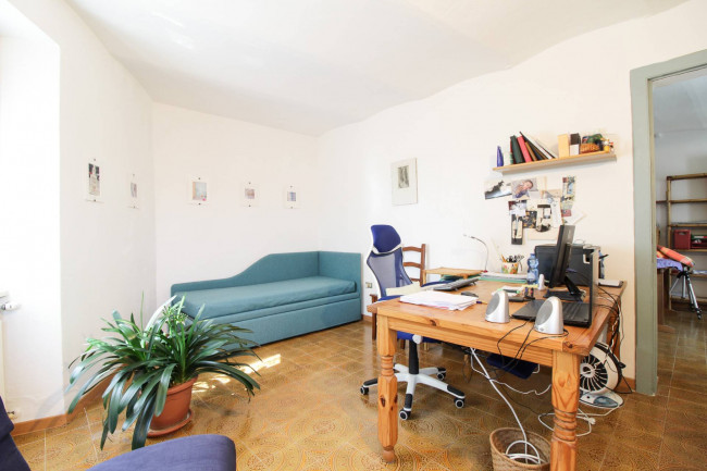 Casa singola in vendita a Momperone