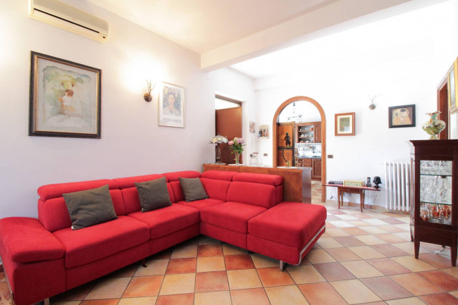 Casa singola in vendita a Tortona