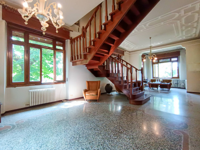Villa in vendita a Tortona