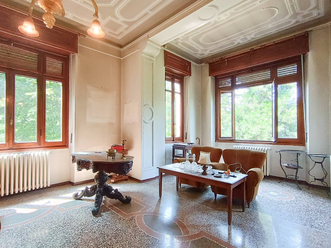 Villa in vendita a Tortona