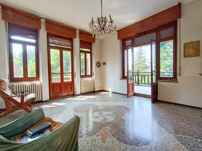 Villa in vendita a Tortona