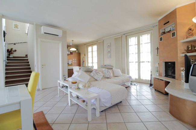 Villa in vendita a Tortona