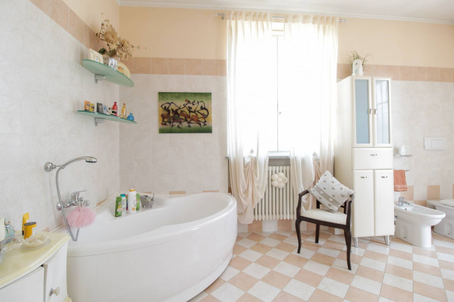 Villa in vendita a Tortona