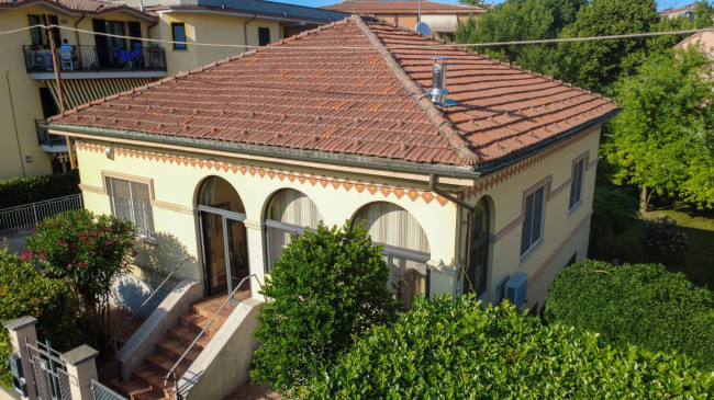 Casa singola in vendita a Tortona