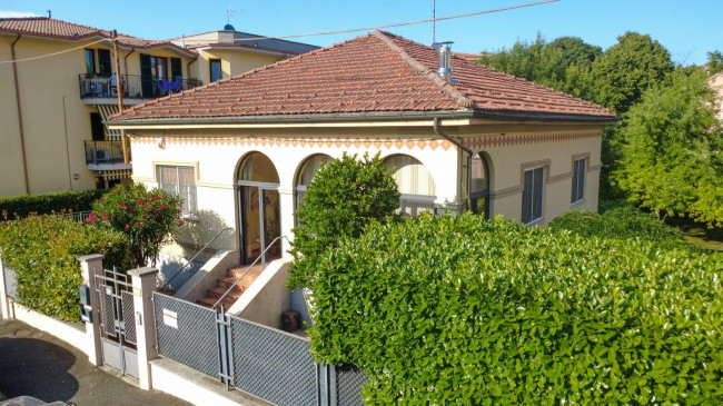 Casa singola in vendita a Tortona