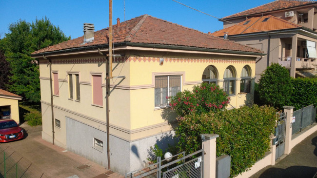 Casa singola in vendita a Tortona