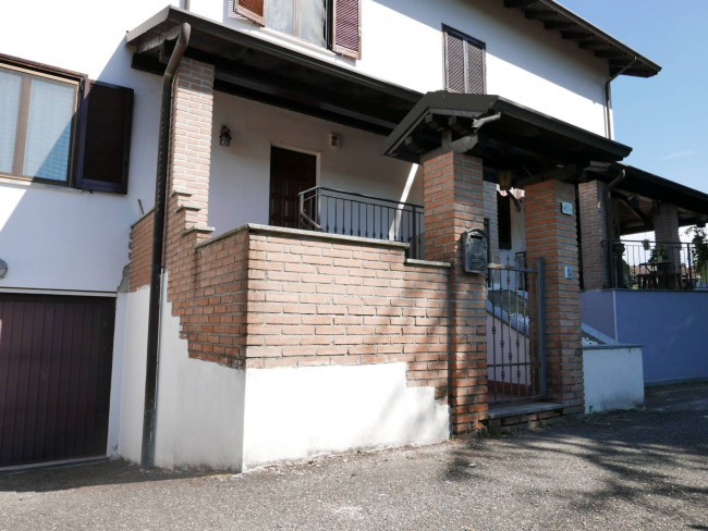 Villetta a schiera in vendita a Sarezzano