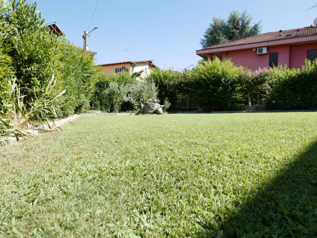 Villetta bifamiliare in vendita a Tortona