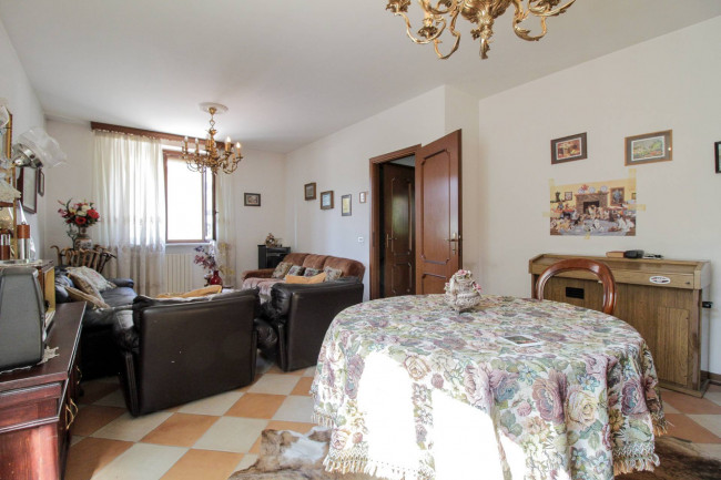 Villa in vendita a Tortona