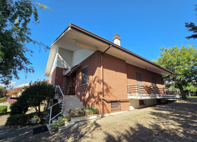 Villa in vendita a Carbonara Scrivia