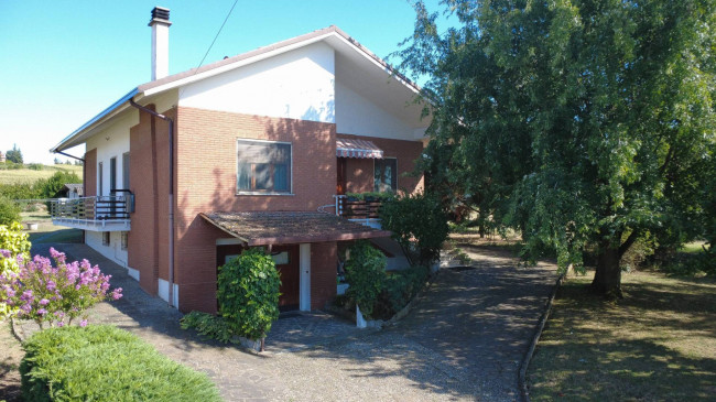 Villa in vendita a Carbonara Scrivia