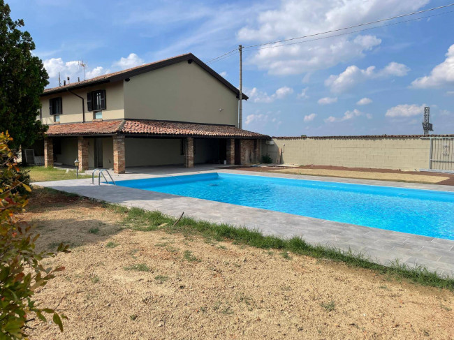 Villa in vendita a Alessandria