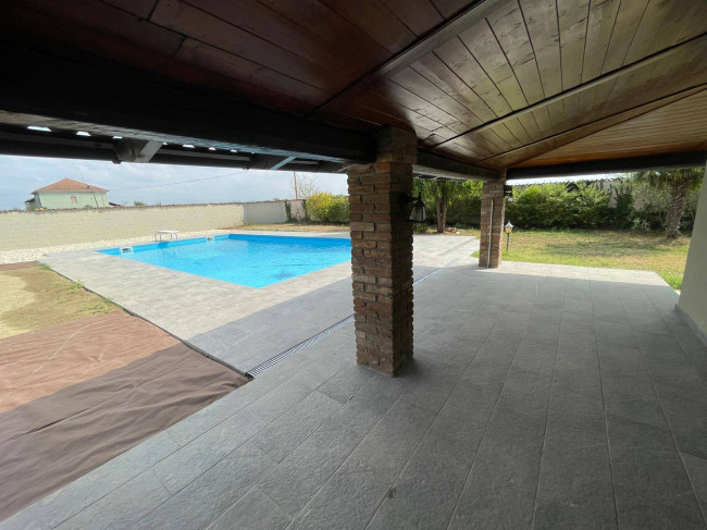 Villa in vendita a Alessandria