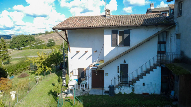 Casa singola in vendita a Avolasca