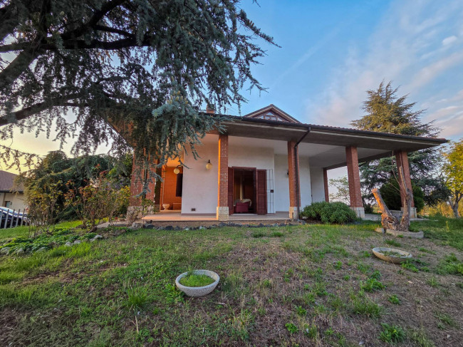 Villa in vendita a Tortona