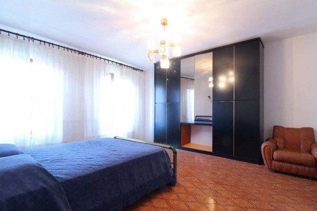 Casa singola in vendita a Sale