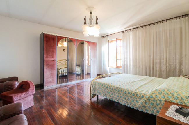 Casa singola in vendita a Sale