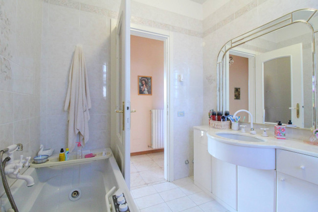 Villa in vendita a Carbonara Scrivia