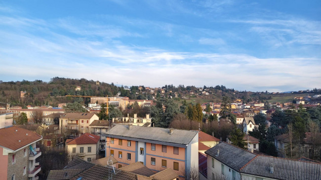 Attico in vendita a Tortona