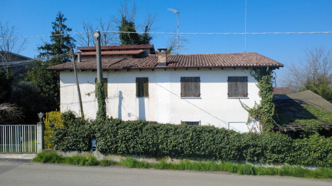 Casa singola in vendita a Tortona