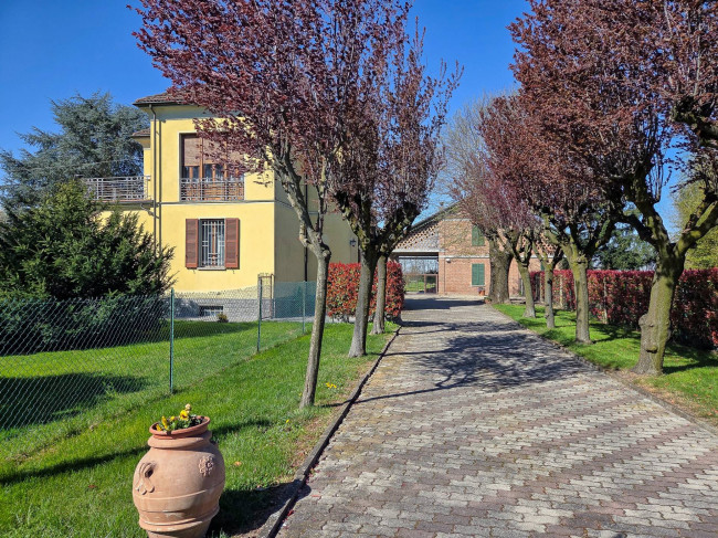 Casa singola in vendita a Tortona