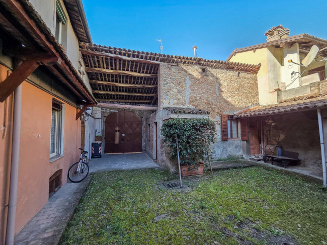 Casa singola in vendita a Tortona