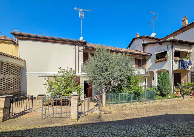 Casa singola in vendita a Tortona