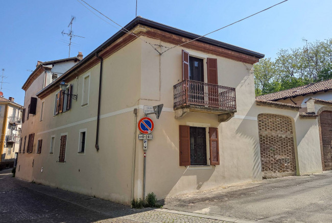 Casa singola in vendita a Tortona