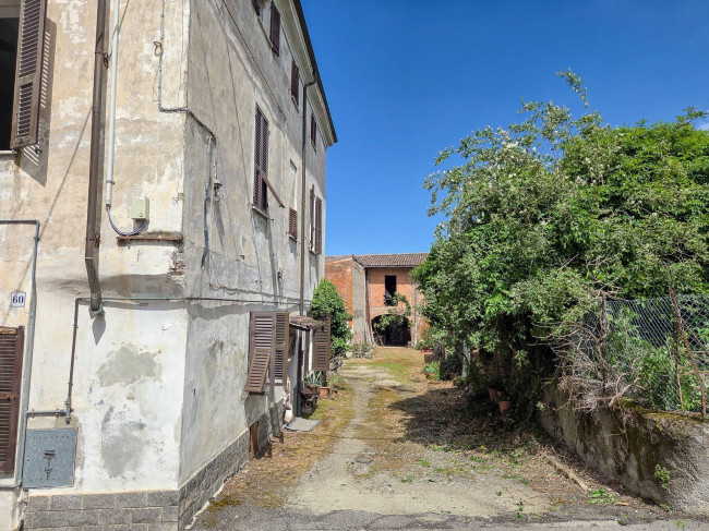 Casa singola in vendita a Carezzano